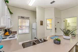 962 Park Terrace Cir, Kissimmee, FL 34746 - Photo 7