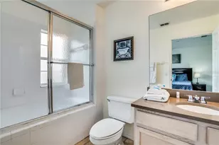 962 Park Terrace Cir, Kissimmee, FL 34746 - Photo 13