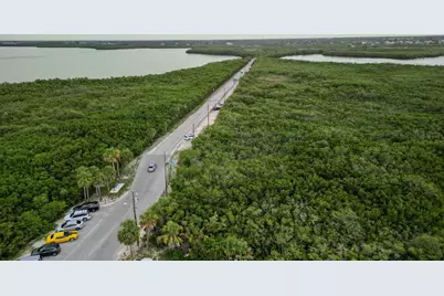 7635 Pier Road, Port Richey, FL 34668 - Photo 17