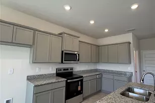 4113 Sagefield Dr, Harmony, FL 34773 - Photo 9