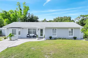 4754 Lake Shore Dr, Saint Cloud, FL 34772 - Photo 3