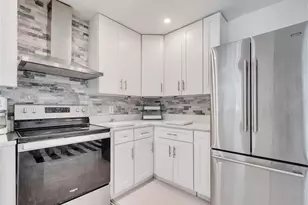 4754 Lake Shore Dr, Saint Cloud, FL 34772 - Photo 21