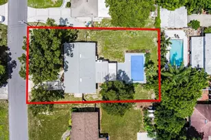 904 15th St NE, Winter Haven, FL 33881 - Photo 3