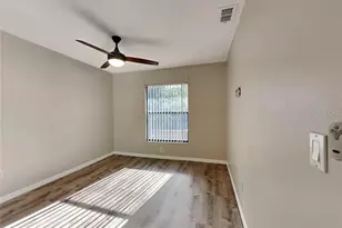 1709 Shady Ridge Ct, Orlando, FL 32807 - Photo 9