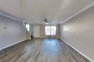 1709 Shady Ridge Ct, Orlando, FL 32807 - Photo 3