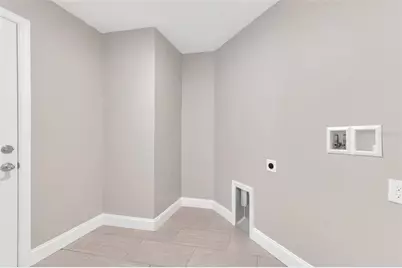 2036 Hillview Circle, Deltona, FL 32738 - Photo 17