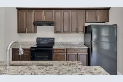 2036 Hillview Circle, Deltona, FL 32738 - Photo 3