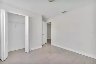 2036 Hillview Cir, Deltona, FL 32738 - Photo 13