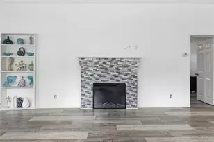 7012 N Hubert Ave, Tampa, FL 33614 - Photo 21