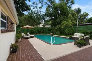 1228 Spring Lake Dr, Orlando, FL 32804 - Photo 31