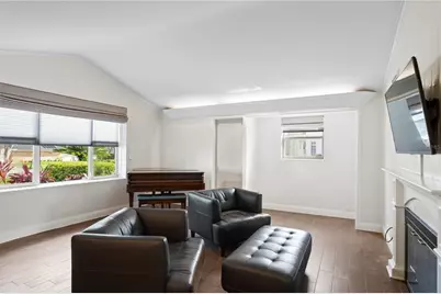 1228 Spring Lake Drive, Orlando, FL 32804 - Photo 5