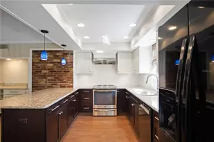 1228 Spring Lake Dr, Orlando, FL 32804 - Photo 9