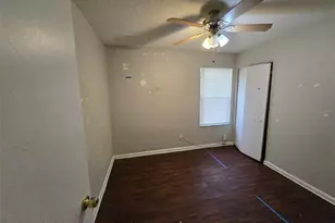 3112 Gordon Ct, Tampa, FL 33619 - Photo 5