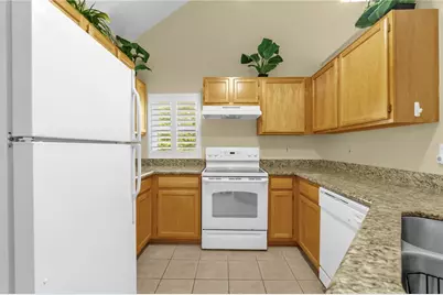 5008 Mangrove Alley #204, Kissimmee, FL 34746 - Photo 11