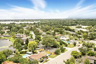 1321 Maury Rd, Orlando, FL 32804 - Photo 11