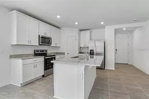 3872 Giorgio Dr, Winter Haven, FL 33884 - Photo 11