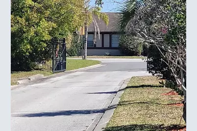 1002 Oropesa Avenue, Orlando, FL 32807 - Photo 23