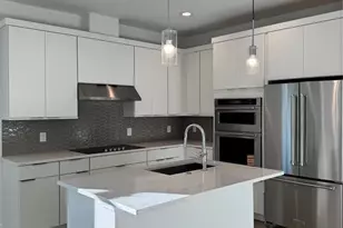 1844 Crowncrest Dr, Apopka, FL 32703 - Photo 7