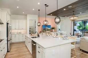 938 Tassleflower Trl, Saint Cloud, FL 34771 - Photo 3