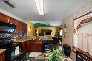 5624 Indialantic Dr, Orlando, FL 32808 - Photo 11