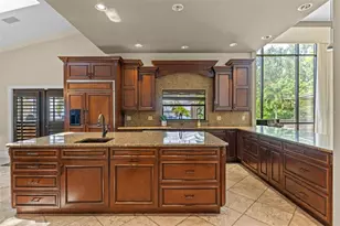 10545 Down Lakeview Cir, Windermere, FL 34786 - Photo 19