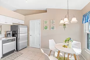 146 Brad Cir, Winter Haven, FL 33880 - Photo 5