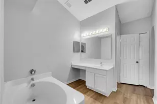 11 Ponce Deleon Dr, Palm Coast, FL 32164 - Photo 9