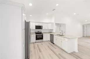 714 NE 130th Ct, Silver Springs, FL 34488 - Photo 19