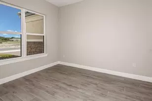 918 Tassleflower Trl, Saint Cloud, FL 34771 - Photo 13