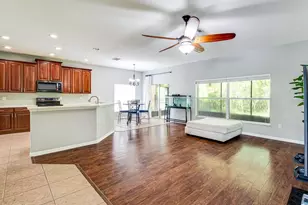 13425 Early Frost Cir, Orlando, FL 32828 - Photo 9