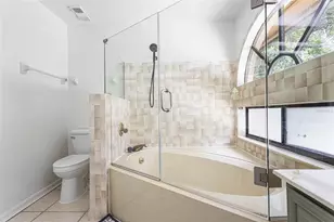 1232 St Tropez Cir, Orlando, FL 32806 - Photo 25