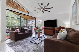 1232 St Tropez Cir, Orlando, FL 32806 - Photo 5