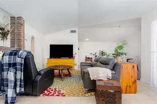 5031 Nassau Cir, Orlando, FL 32808 - Photo 7