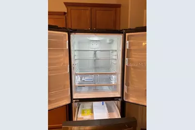 8111 Alamosa Wood Avenue, Ruskin, FL 33573 - Photo 9