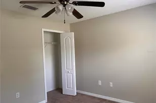 8111 Alamosa Wood Ave, Ruskin, FL 33573 - Photo 17