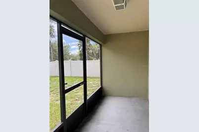 8111 Alamosa Wood Avenue, Ruskin, FL 33573 - Photo 29