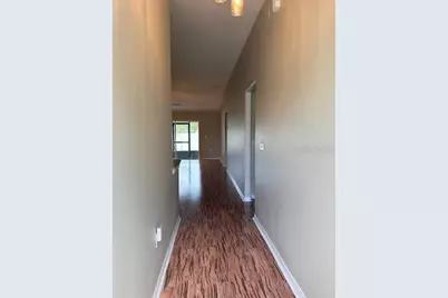 8111 Alamosa Wood Avenue, Ruskin, FL 33573 - Photo 5