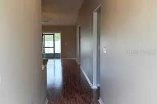 8111 Alamosa Wood Ave, Ruskin, FL 33573 - Photo 5