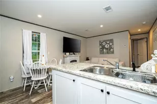 36720 Emeralda Island Rd, Leesburg, FL 34788 - Photo 31