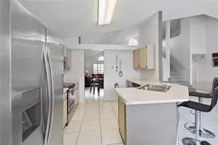 2979 Viscount Cir, Kissimmee, FL 34747 - Photo 11