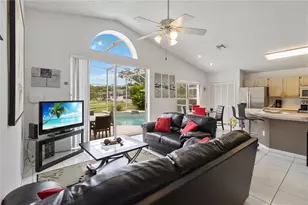 2979 Viscount Cir, Kissimmee, FL 34747 - Photo 9