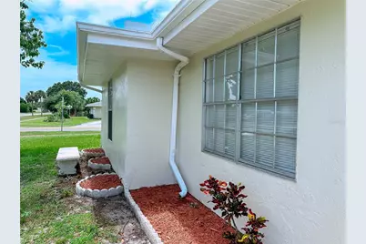 1060 Mariposa Drive NE, Palm Bay, FL 32905 - Photo 3