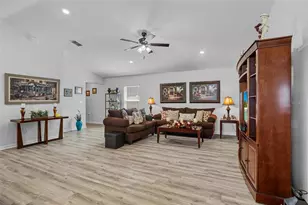 3307 Costello Cir, Winter Haven, FL 33884 - Photo 9