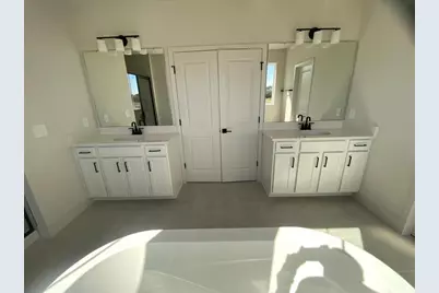 9493 Emerald Berry Drive, Winter Garden, FL 34787 - Photo 11