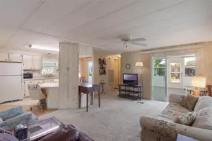 4246 Cedarwood St, Winter Haven, FL 33880 - Photo 5