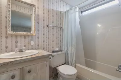 4246 Cedarwood Street, Winter Haven, FL 33880 - Photo 11