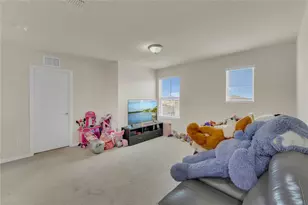 1631 Aspen Ave, Davenport, FL 33837 - Photo 17