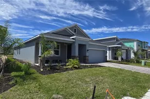 657 Trotters Dr, Eagle Lake, FL 33839 - Photo 1