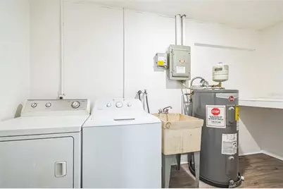 1811 Queen Palm Drive, Edgewater, FL 32132 - Photo 23