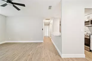 1811 Queen Palm Dr, Edgewater, FL 32132 - Photo 7